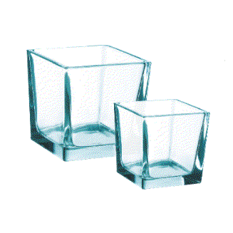 Cube en verre transparent...